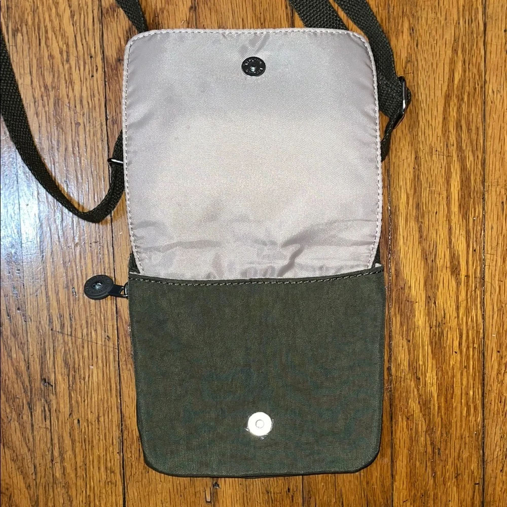 Kipling Olive Green Adjustable Crossbody Organizer Bag - Picture 5 of 15